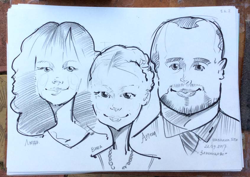 Шарж молодой семьи карандашом и маркером на свадьбе